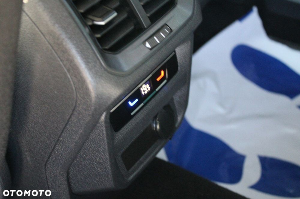 Volkswagen Tiguan - 28