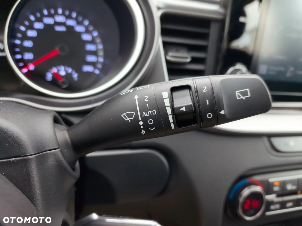 Kia Ceed 1.5 T-GDI M - 23