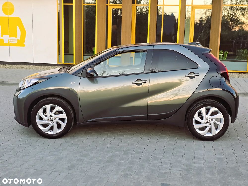 Toyota Aygo X 1.0 VVT-i Style - 3