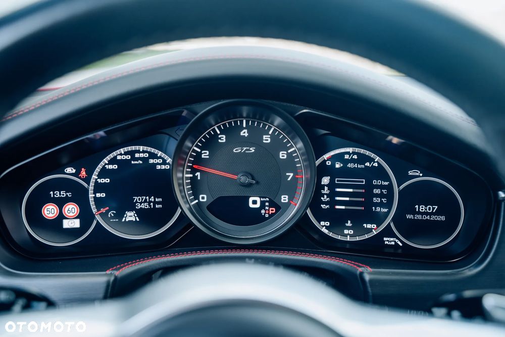 Porsche Panamera GTS - 13