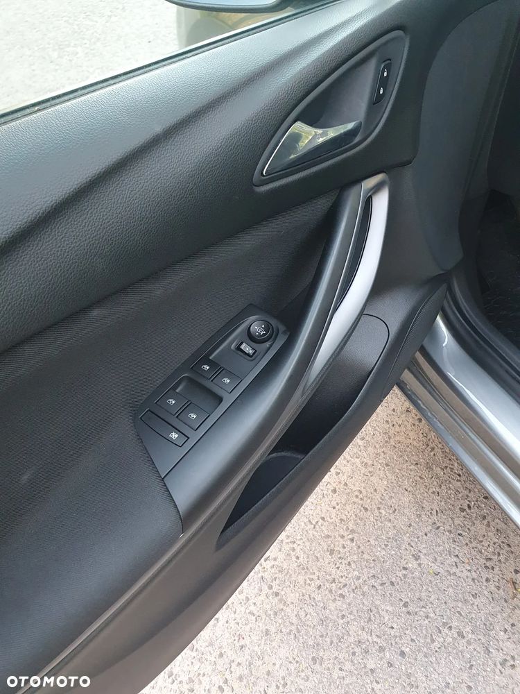Opel Astra - 19