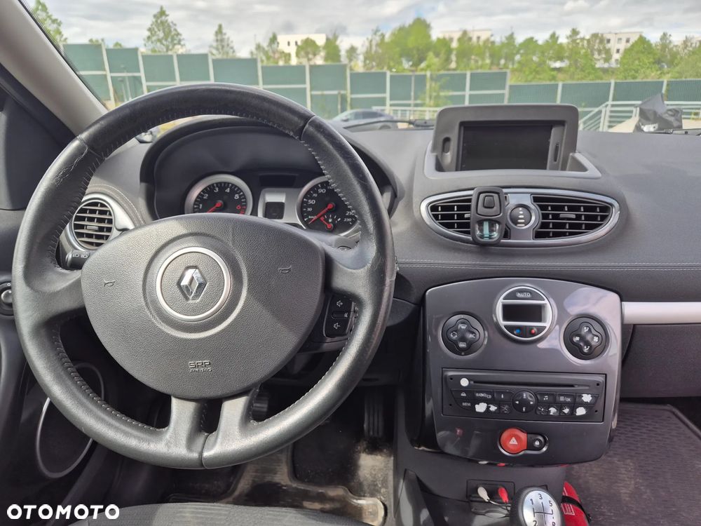 Renault Clio 1.2 16V Dwudziestka Euro5 - 7