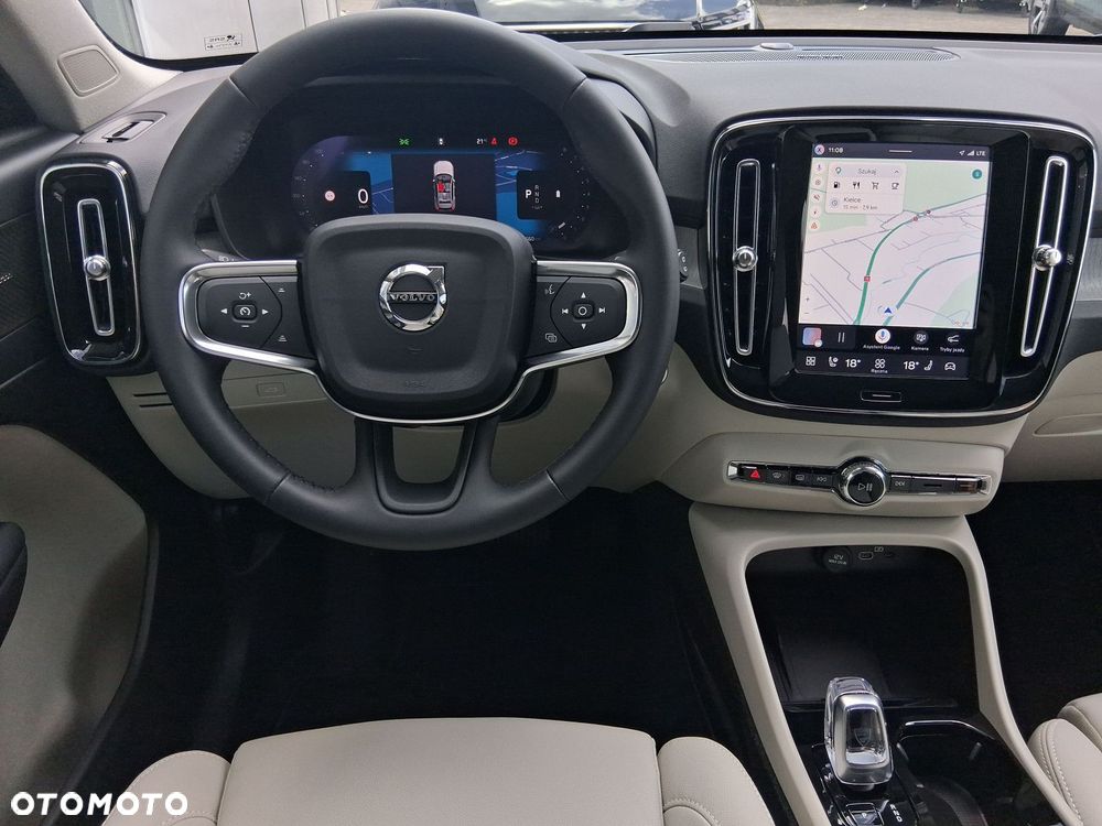 Volvo XC 40 - 12