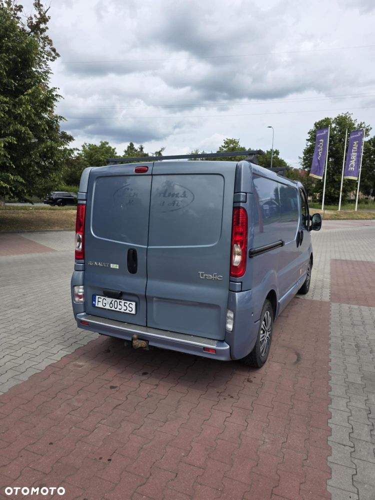 Renault Trafic - 6