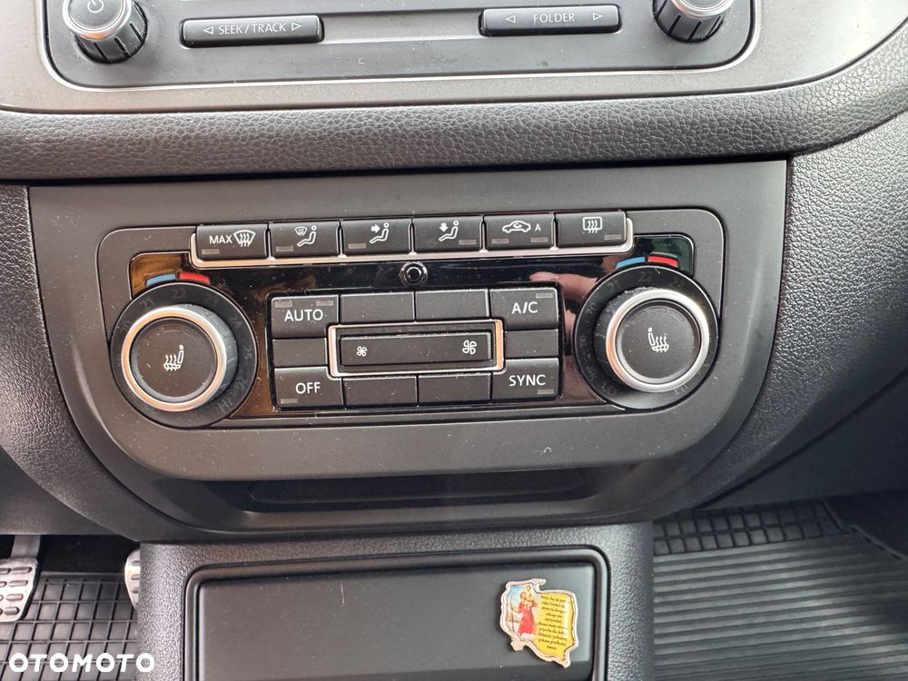 Volkswagen Golf Plus 1.6 TDI DPF MATCH - 17
