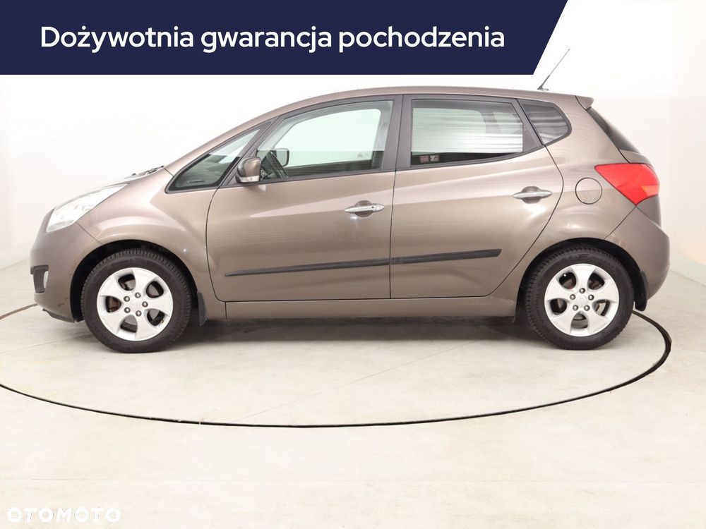 Kia Venga - 4