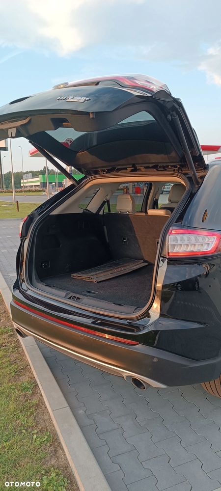 Ford Edge - 5
