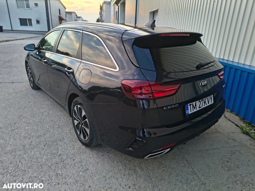 Kia Ceed 1.6 GDI DCT OPF Spirit - 3