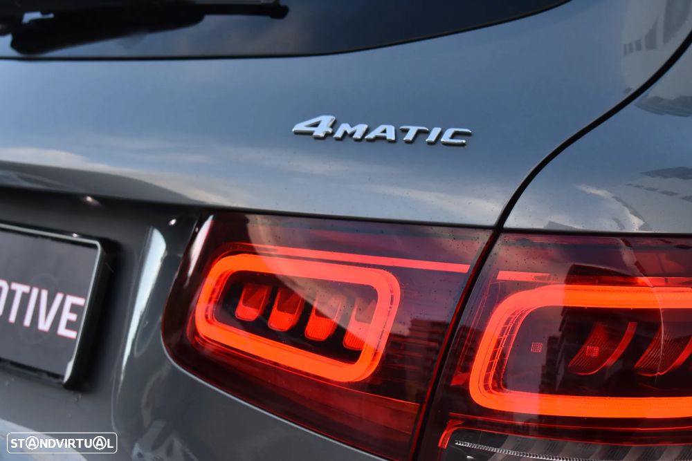 Mercedes-Benz GLC 300 de 4Matic 9G-TRONIC AMG Line - 12