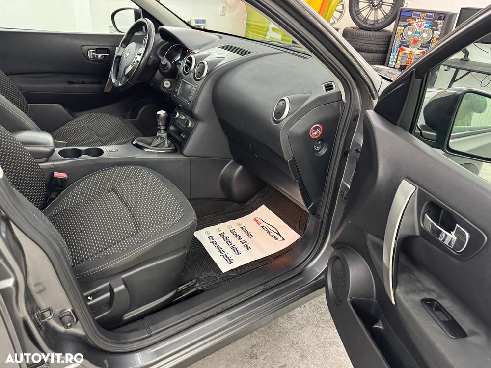 Nissan Qashqai 1.5 DCI N-Connecta - 35