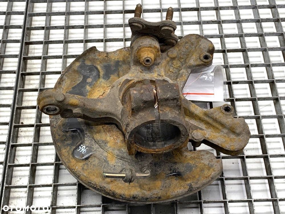 ZWROTNICA PRAWY PRZÓD  SKODA FABIA III (NJ3) 2014 - 2022 1.0 55 kW [75 KM] benzyna 2014 - 2022 - 3