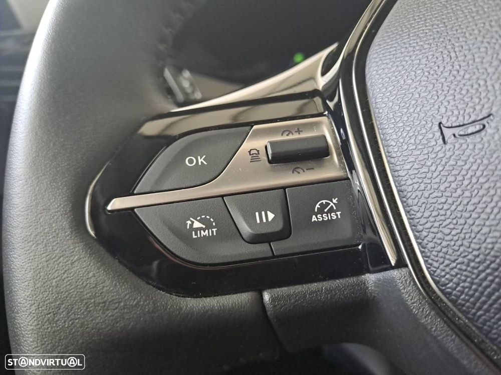 Peugeot 308 1.2 PureTech Allure - 16