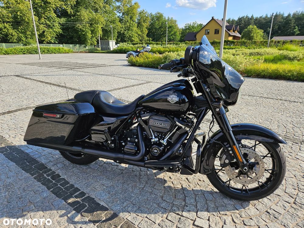 Harley-Davidson FLHXS Special - 20
