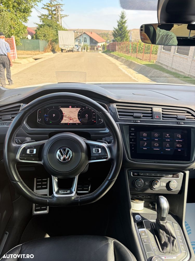 Volkswagen Tiguan - 15