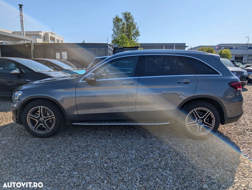 Mercedes-Benz GLC 300 d 4MATIC - 8