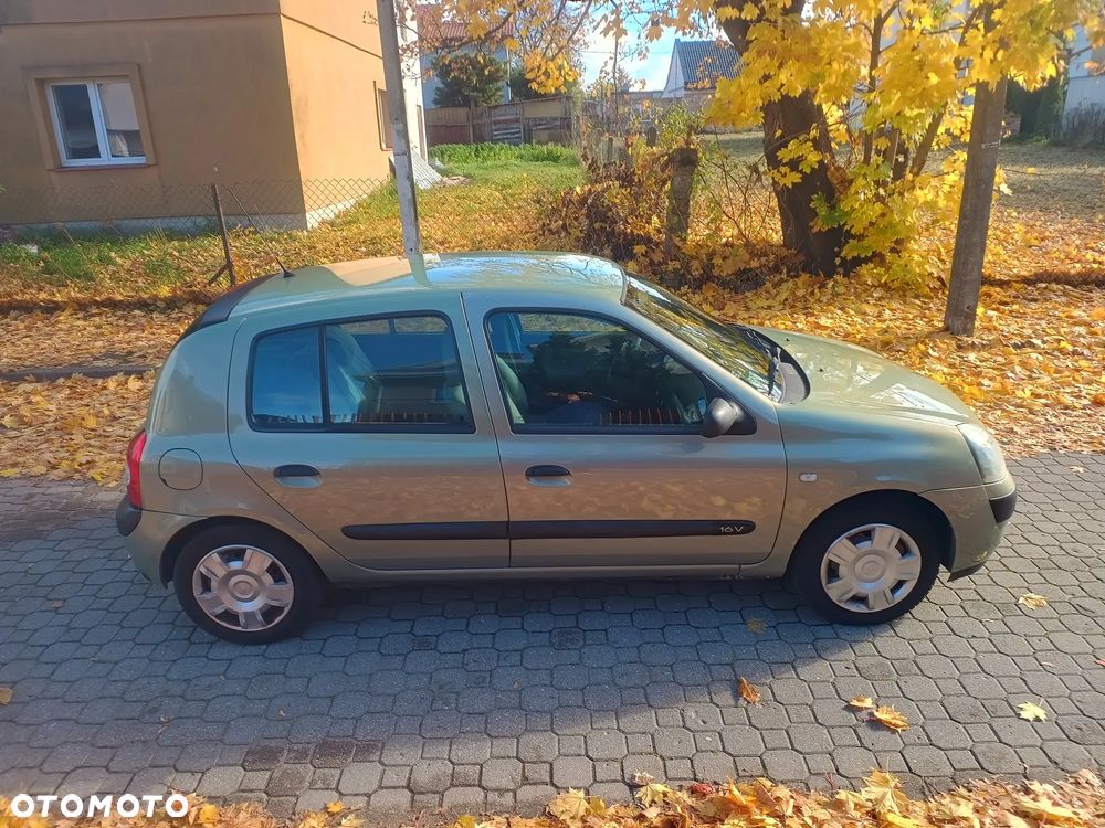 Renault Clio 1.2 16V Alize - 16