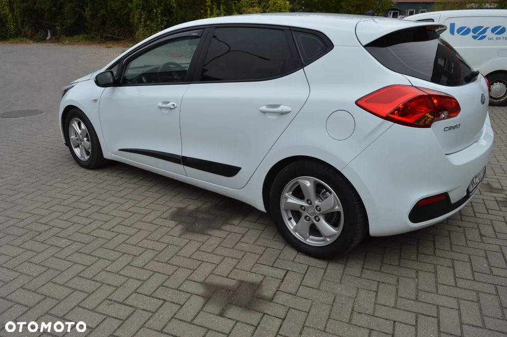 Kia Ceed 1.4 CVVT Edition 7 - 8