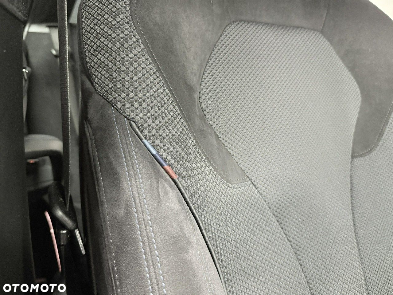 BMW Seria 5 520d Touring M Sport Edition - 34
