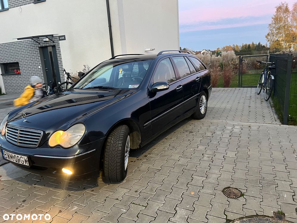 Mercedes-Benz Klasa C ver-200-cdi-elegance - 2