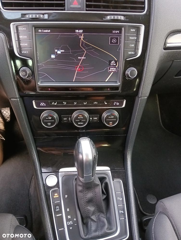 Volkswagen Golf 1.4 TSI BMT Highline DSG - 33