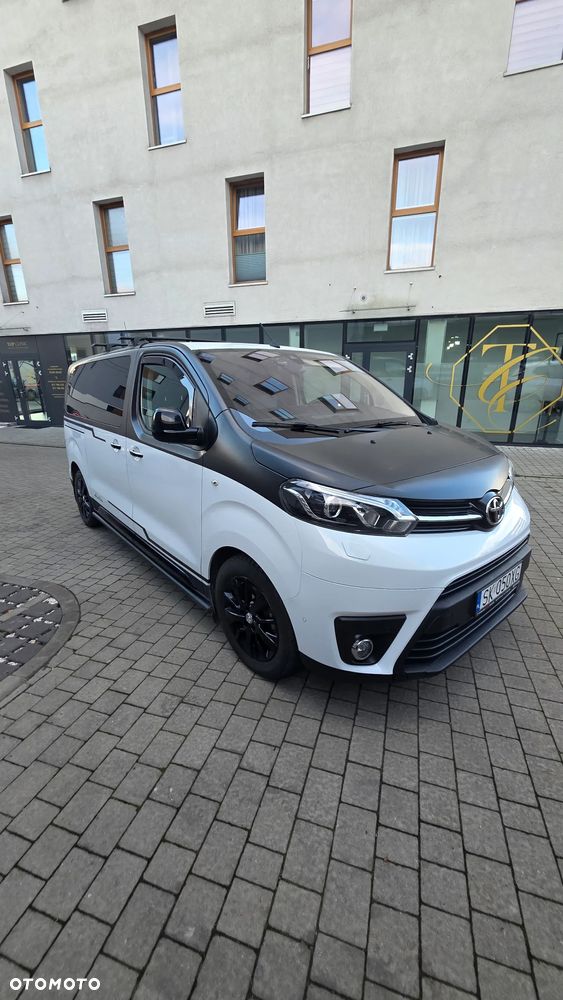 Toyota ProAce Kombi D-4D Medium 2,8t - 3