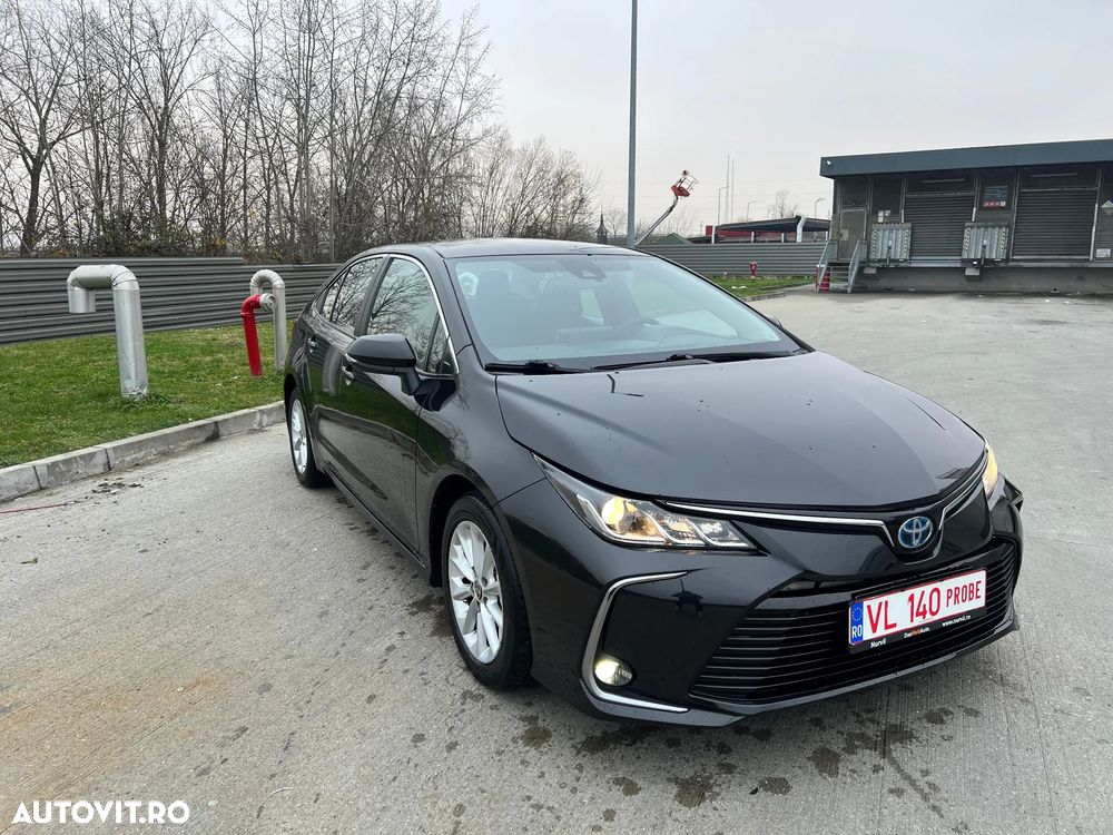 Toyota Corolla Sedan 1.8 HSD Dynamic - 2