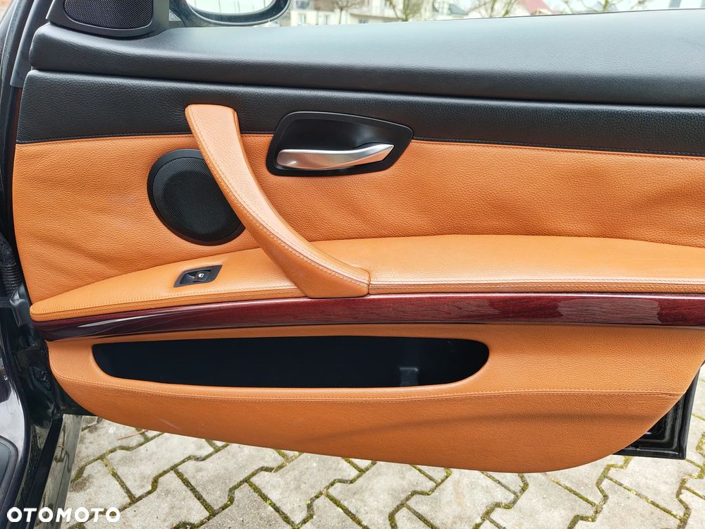 BMW Seria 3 - 24
