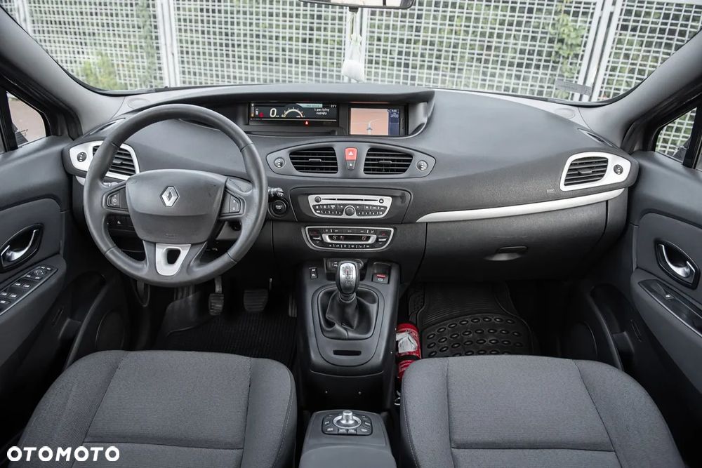 Renault Scenic 1.5 dCi Authentique - 23
