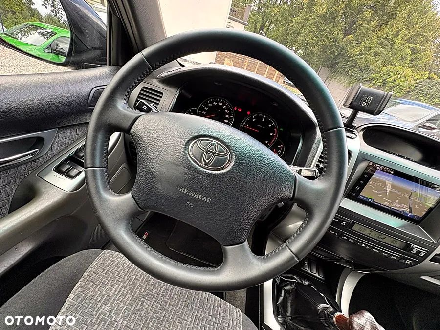 Toyota Land Cruiser 3.0 D Luna Comfort - 27