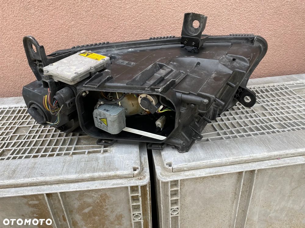 lampa audi a6 c6 bi xenon prawa EU cała - 6