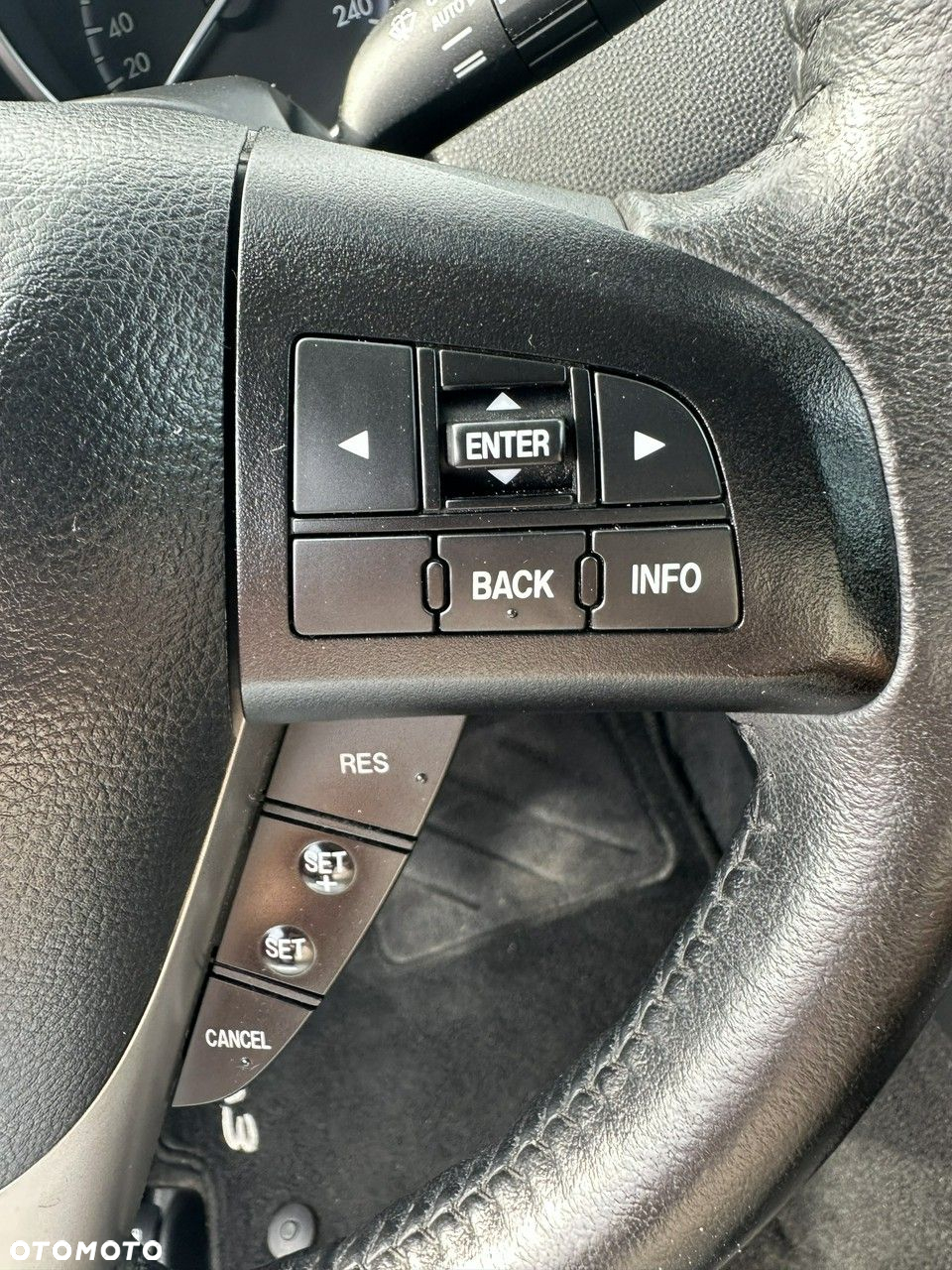 Mazda 3 - 11