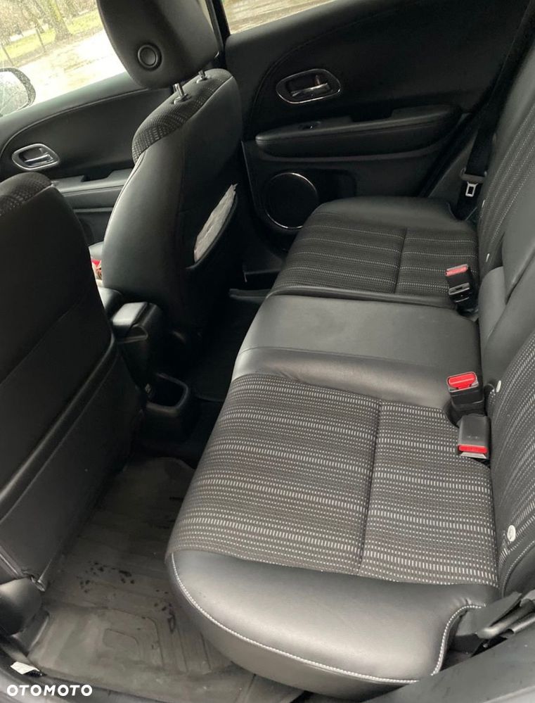 Honda HR-V 1.5 Executive (ADAS) CVT - 5