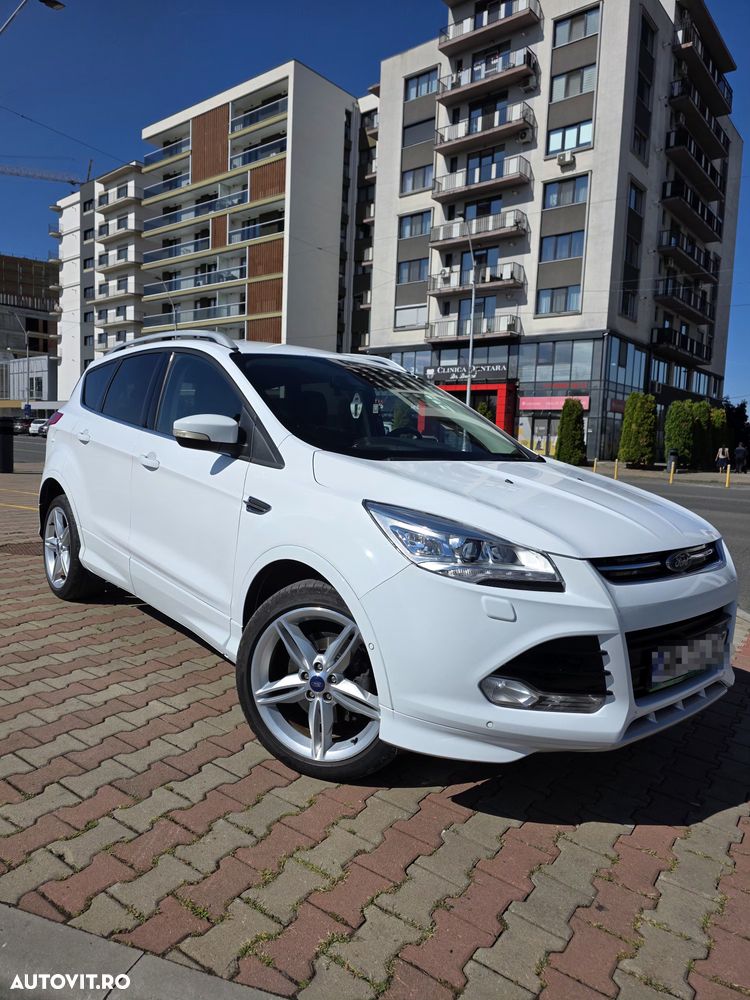 Ford Kuga 2.0 TDCi 2x4 Titanium - 1
