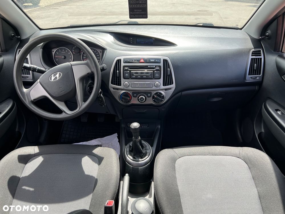 Hyundai i20 1.2 Trend - 14