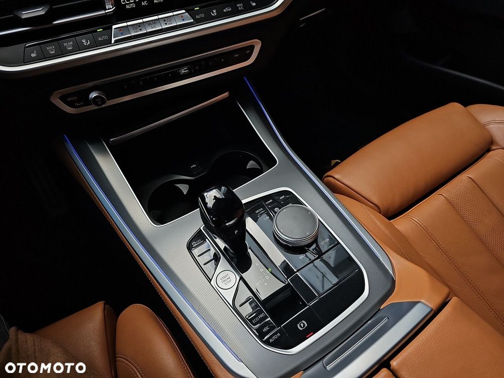 BMW X5 xDrive25d sport - 32