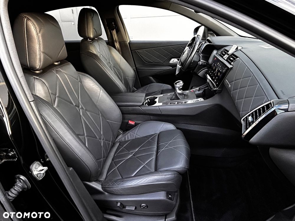 DS Automobiles DS 7 Crossback - 24