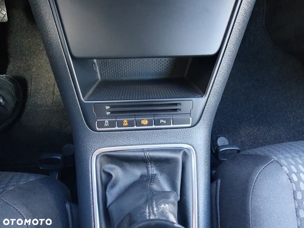 Volkswagen Tiguan - 38