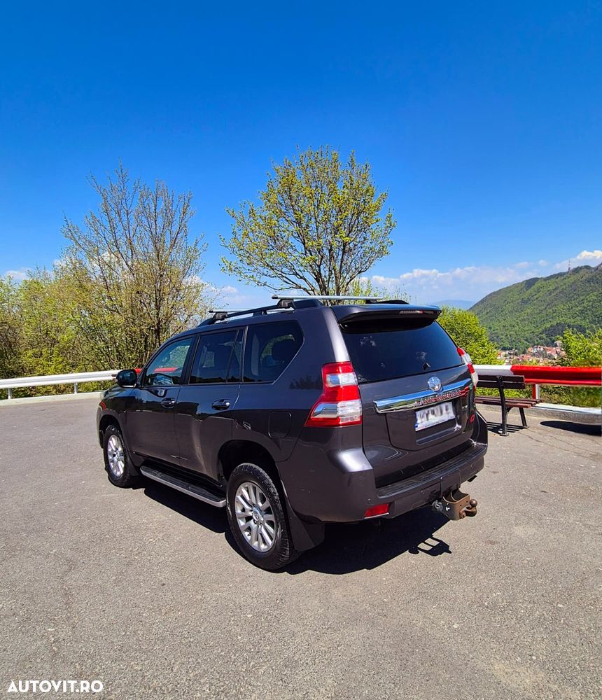 Toyota Land Cruiser 2.8l Turbo D-4D A/T AVS Luxury - 4