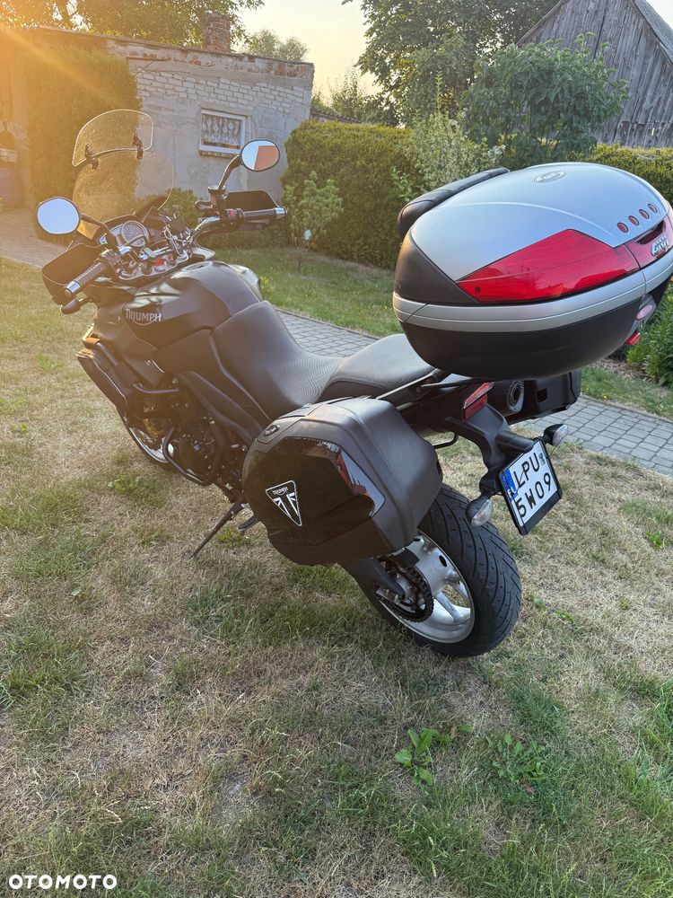 Triumph Tiger - 7