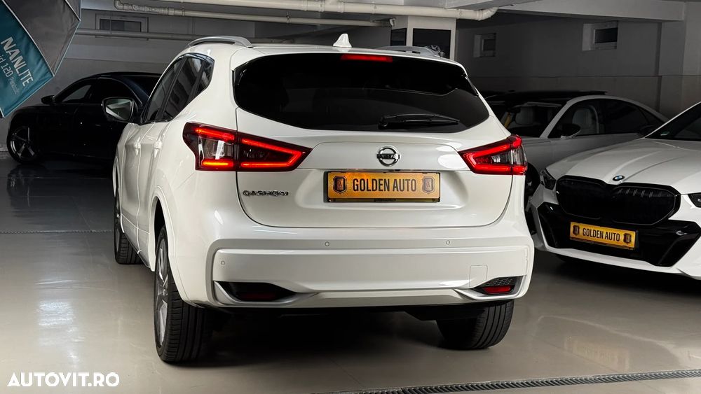 Nissan Qashqai 1.7 dCi Xtronic ALL-MODE 4x4i TEKNA - 28