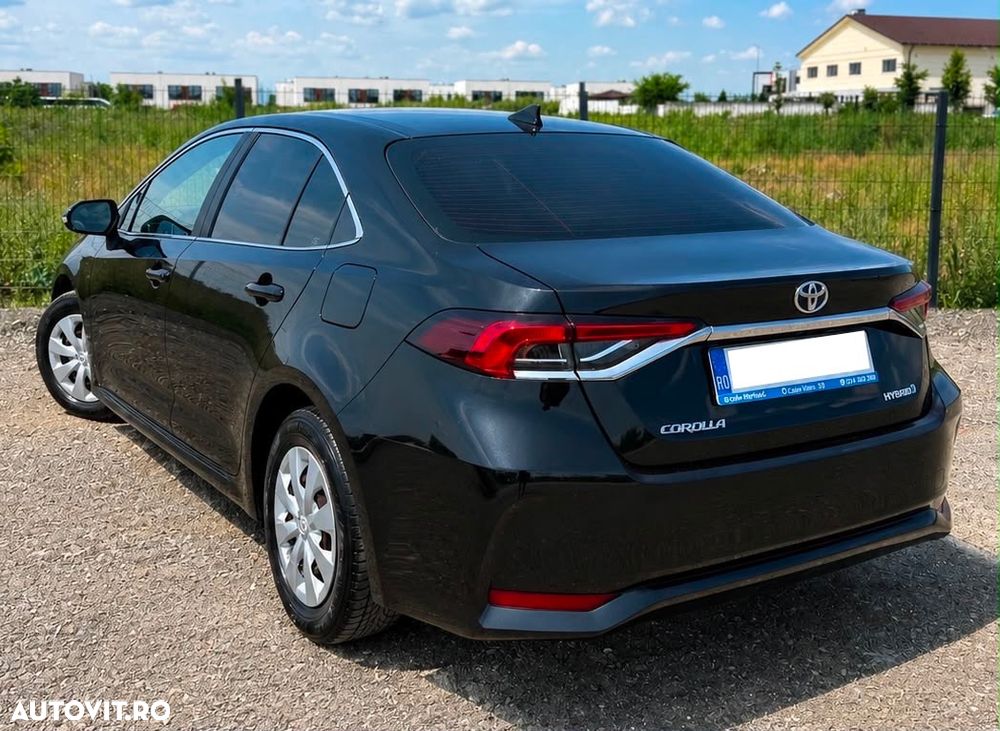 Toyota Corolla - 4