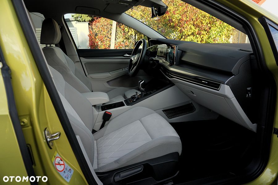 Volkswagen Golf - 29