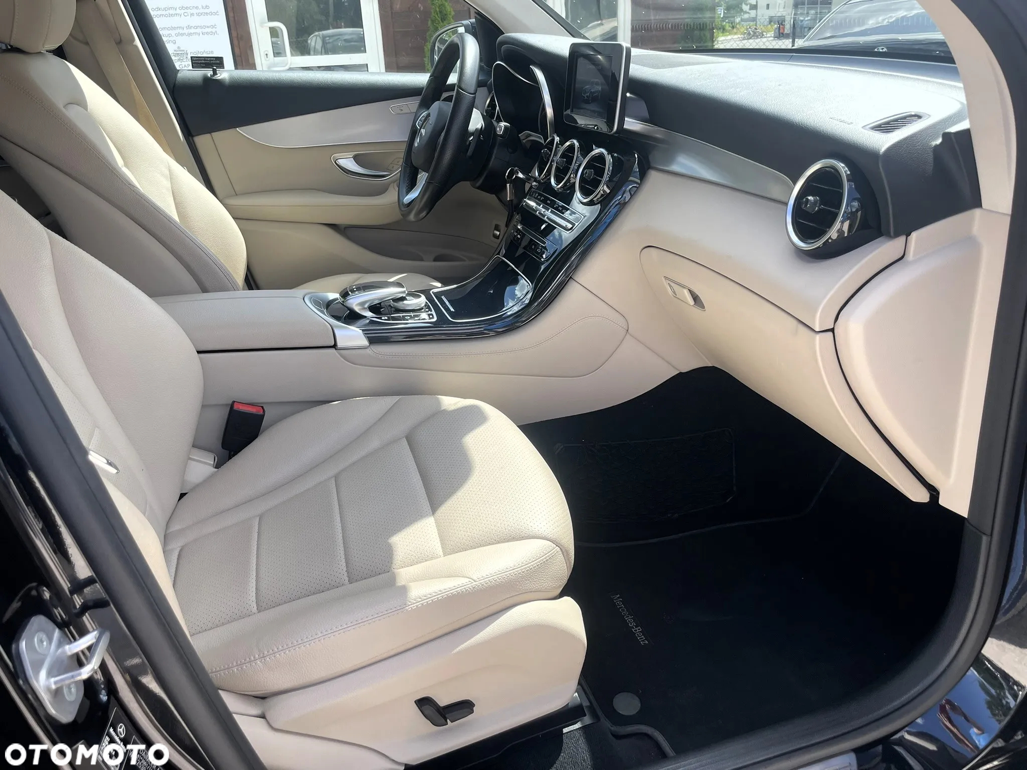 Mercedes-Benz GLC 250 4-Matic - 13