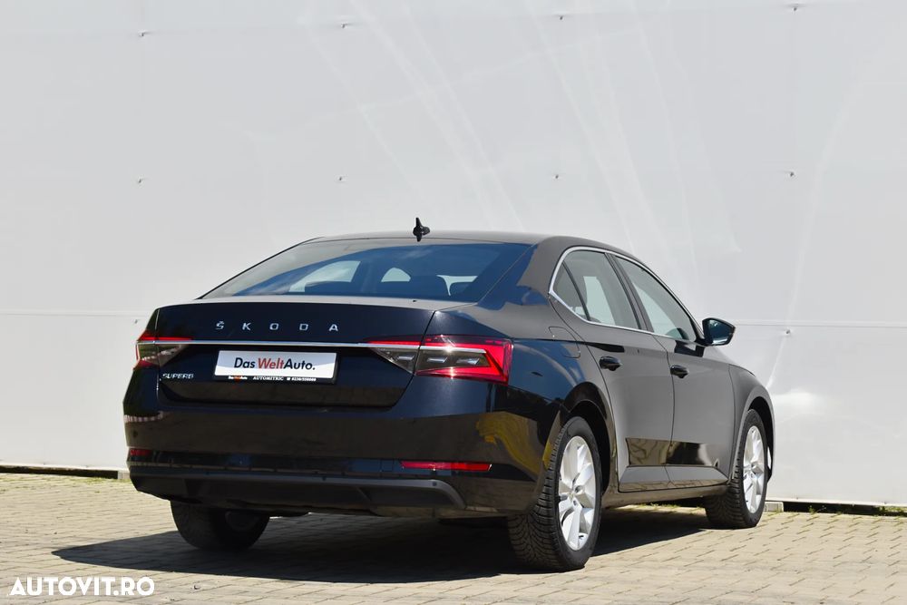 Skoda Superb 2.0 TDI DSG Ambition - 5