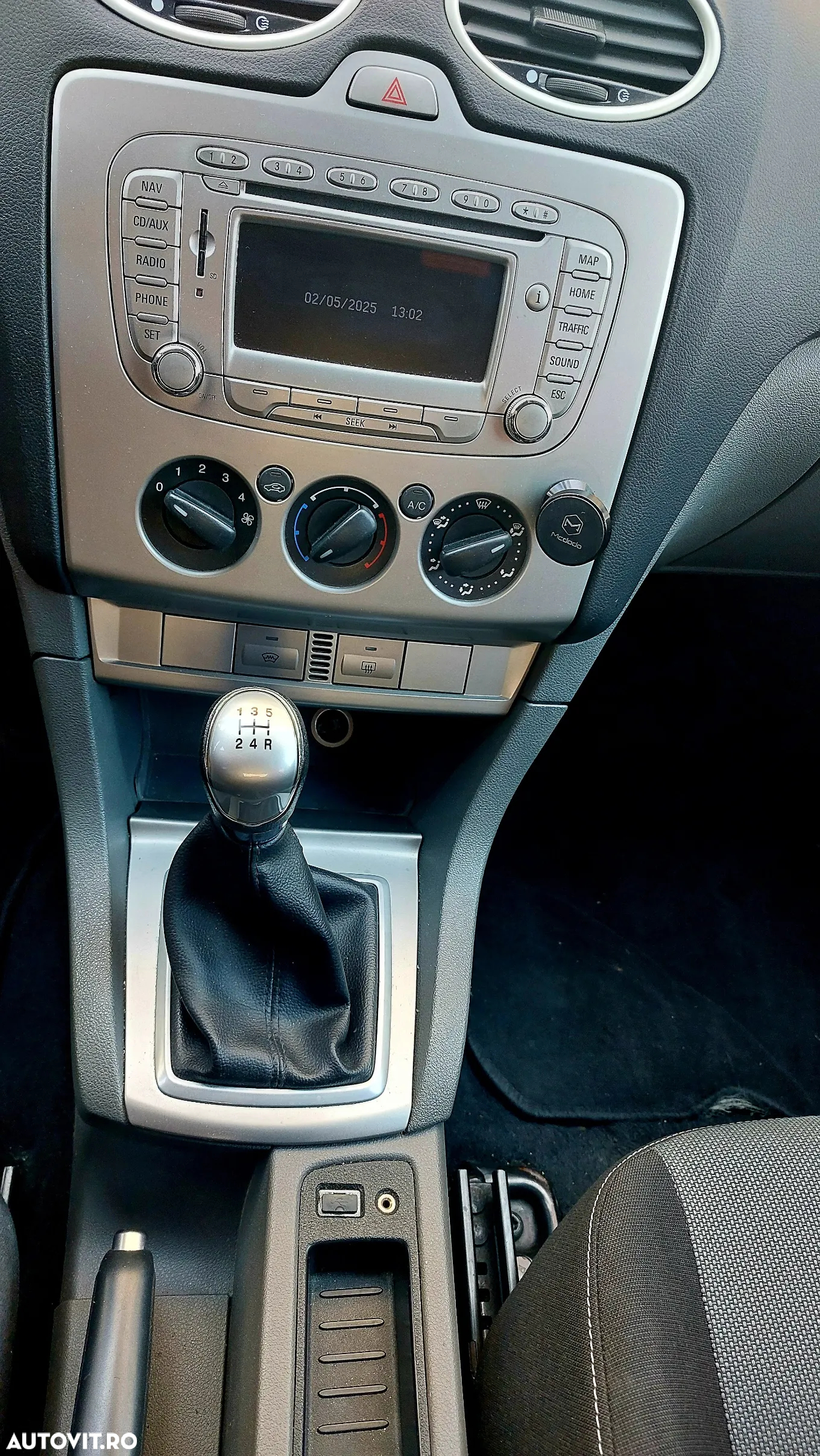 Ford Focus - 11