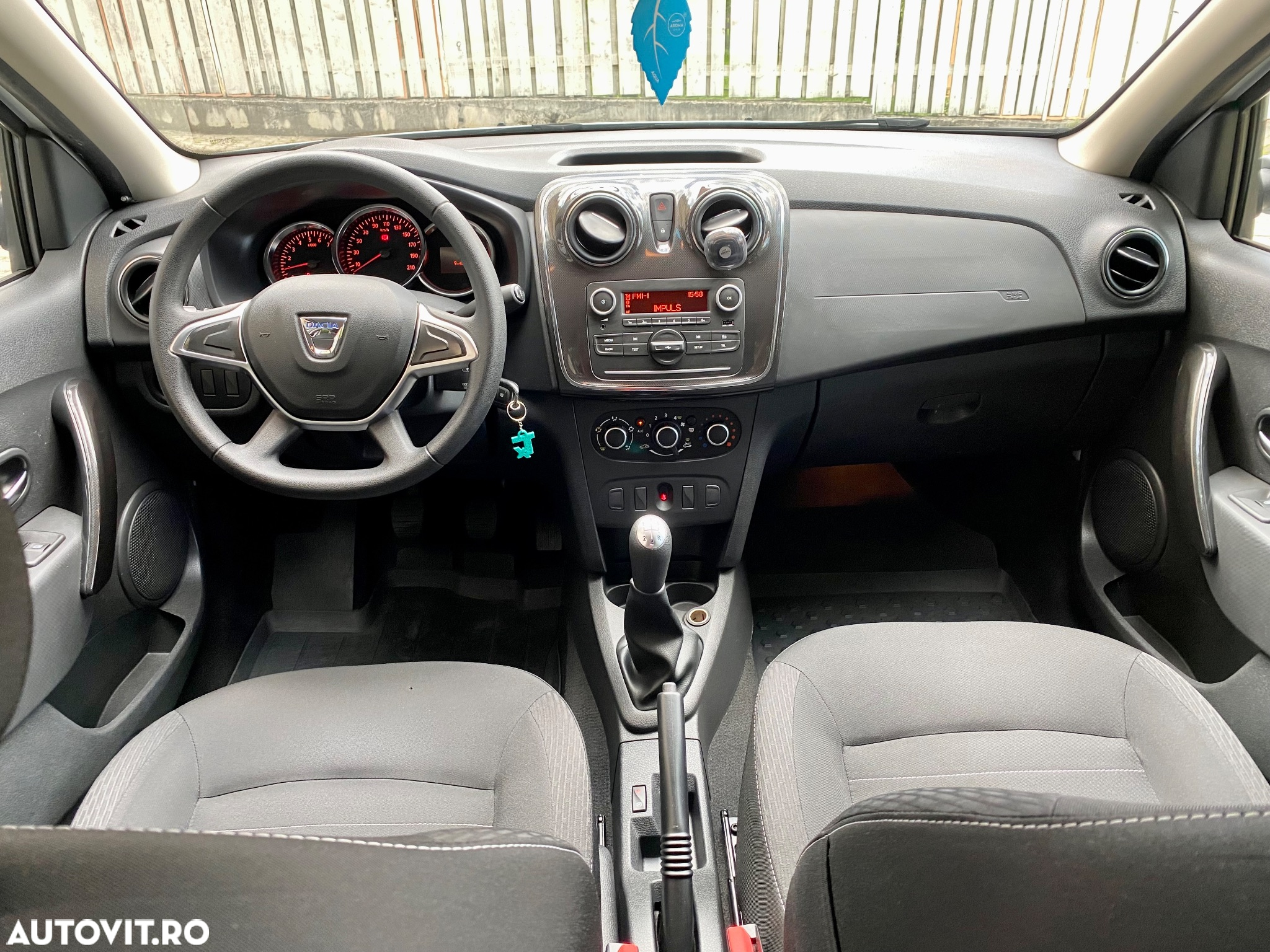 Dacia Logan 1.5 Blue dCi Laureate - 6