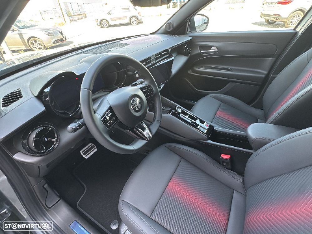 Alfa Romeo Junior 1.2 Speciale eDCT6 - 14