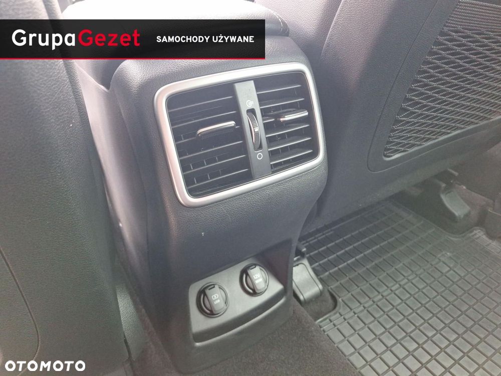Kia Sportage 1.6 T-GDI L Business Line Plus 4WD DCT - 36