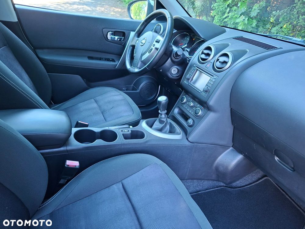Nissan Qashqai - 14