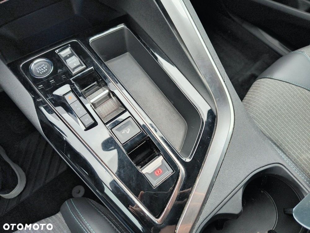 Peugeot 3008 1.2 PureTech Allure Pack S&S EAT8 - 15